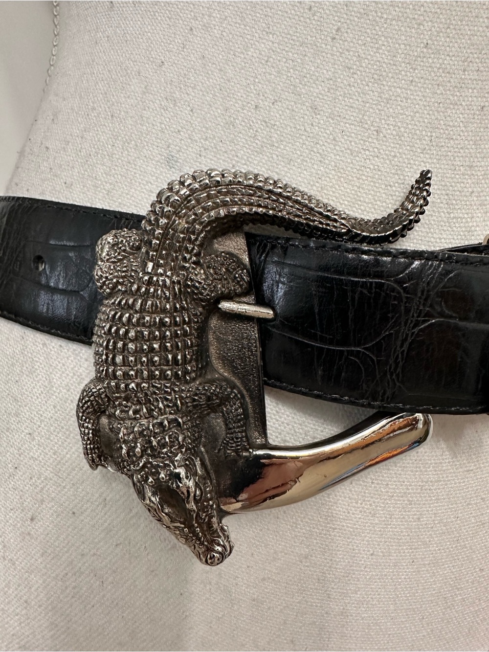 Vintage Hartnell Black Alligator Grain Calfskin Belt Silver Tone Gator SZ M EUC - Picture 3 of 11